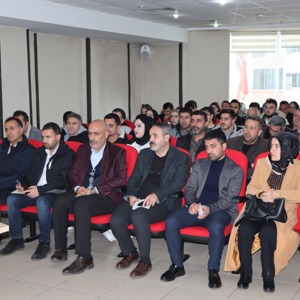 İl Müdürlüğümüze bağlı yatılı kuruluşlarımızda görev yapan nöbet amirleri , meslek elamanları ve güvenlik personellerinin katılımıyla çocuk , kadın ve diğer hizmet alanlarımıza yönelik değerlendirme toplantısı yapıldı .  - fotoğraf 3