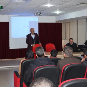 İl Müdürlüğümüze bağlı yatılı kuruluşlarımızda görev yapan nöbet amirleri , meslek elamanları ve güvenlik personellerinin katılımıyla çocuk , kadın ve diğer hizmet alanlarımıza yönelik değerlendirme toplantısı yapıldı .  - fotoğraf 4