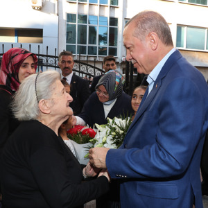 Cumhurbaşkanı Erdoğan, Kasımpaşa Çocuk Evleri Sitesi'ni Ziyaret Etti - fotoğraf 1