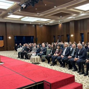 “Sosyal Hizmet Merkezlerinin Kapasitesini Güçlendirme Programı SHM Müdürleri Çalıştayı” ile “10 Afet İli Psikososyal Destek Hizmetlerinin Değerlendirilmesi Çalıştayı” Mersin’de Gerçekleştirildi - fotoğraf 1