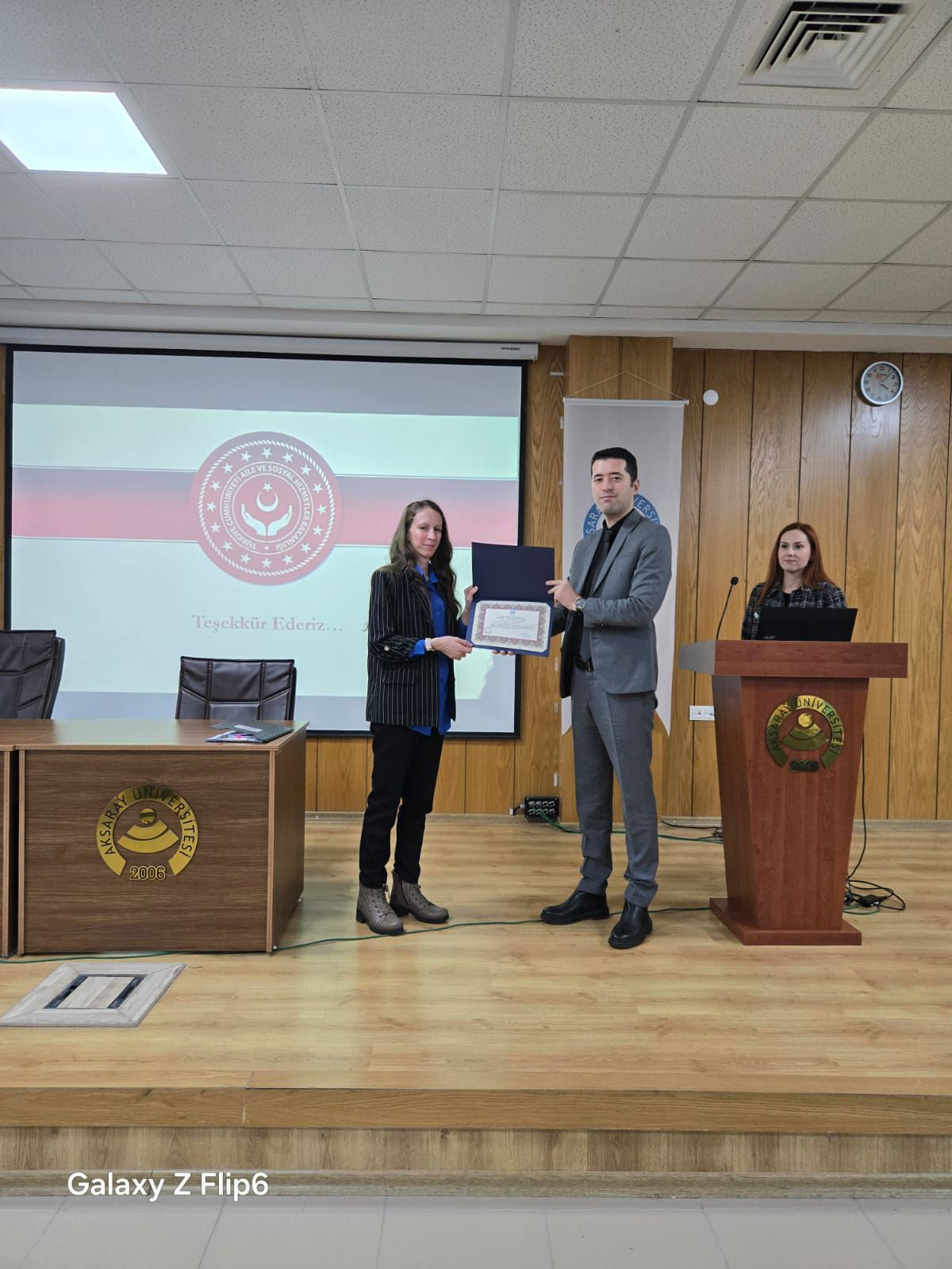 ''Sosyal Hizmetlerin Tanıtımı ve Hizmet Modelleri''  konulu seminer gerçekleştirildi. - fotoğraf 5