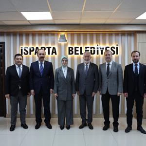 Aile ve Sosyal Hizmetler Bakanı Göktaş, Isparta'da ziyaretlerde bulundu - fotoğraf 3