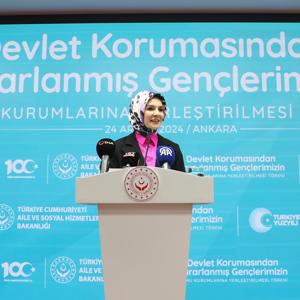 Bakanımız Göktaş,  "Devlet Korumasından Yararlanmış Gençlerimizin Kamu Kurumlarına Yerleştirilmesi Kura Töreni"nde konuştu - fotoğraf 3
