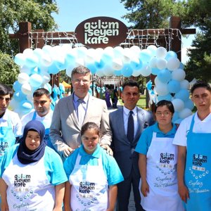Gülümseyen Down Kafe ile Engelleri Birlikte Aşıyoruz - fotoğraf 2