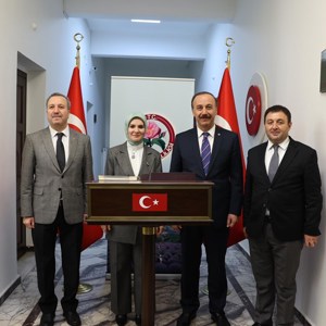 Aile ve Sosyal Hizmetler Bakanı Göktaş, Isparta'da ziyaretlerde bulundu - fotoğraf 1