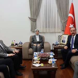 Aile ve Sosyal Hizmetler Bakanı Göktaş, Isparta'da ziyaretlerde bulundu - fotoğraf 2