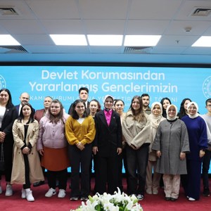 Bakanımız Göktaş, "Devlet Korumasından Yararlanmış Gençlerimizin Kamu Kurumlarına Yerleştirilmesi Kura Töreni"nde konuştu - fotoğraf 5