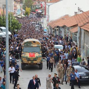 Şehidimizi Ebedi İstirahatgahına Uğurladık - fotoğraf 4