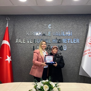 İl Müdürümüz Sayın Çiğdem AÇIKYILDIZ KAZEL, Kahraman Şehitlerimizin kıymetli aileleri ile bir araya geldiler. - fotoğraf 10