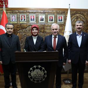 Aile ve Sosyal Hizmetler Bakanımız Mahinur Özdemir Göktaş, Aksaray'da ziyaretlerde bulundu - fotoğraf 1