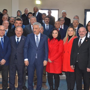 Sayın Valimiz Mehmet MAKAS başkanlığında ilki gerçekleştirilen "Kırıkkale Hasbihal" buluşmasına İl Müdürümüz Sayın Çiğdem AÇIKYILDIZ KAZEL katılım sağladı. - fotoğraf 2
