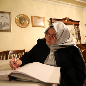 Bakan Selçuk’tan Afrin Şehidinin Ailesine ve 15 Temmuz Gazisine Taziye Ziyareti  - fotoğraf 2