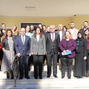 BAKANLIĞIMIZ KADININ STATÜSÜ GENEL MÜDÜRÜMÜZ SN. SÜREYYA ERKAN VE BERABERİNDEKİ UZMANLARIMIZI ADANAMIZDA AĞIRLADIK - fotoğraf 2