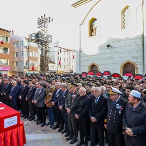 Aziz Şehidimiz Teğmen Tunahan Dağlı’yı Son Yolculuğuna Uğurladık - fotoğraf 4