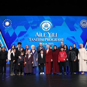 Cumhurbaşkanı Erdoğan ve Aile ve Sosyal Hizmetler Bakanımız Göktaş, Aile Yılı Tanıtım Programı'na katıldı - fotoğraf 10