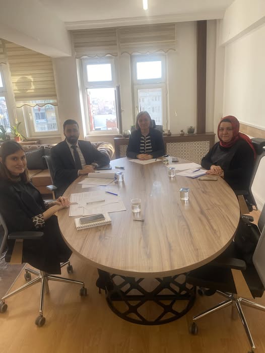 KADINA YÖNELİK HİZMETLERİN GELİŞTİRİLMESİ ADINA İLGİLİ KURUMLARLA İŞBİRLİĞİ TOPLANTISI