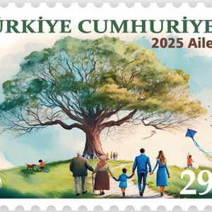 Aile ve Sosyal Hizmetler Bakanlığının koordinasyonunda yürütülen 2025 Aile Yılı etkinlikleri kapsamında PTT AŞ tarafından "2025 Aile Yılı" konulu anma pulu ve ilk gün zarfı tedavüle sunuldu - fotoğraf 1
