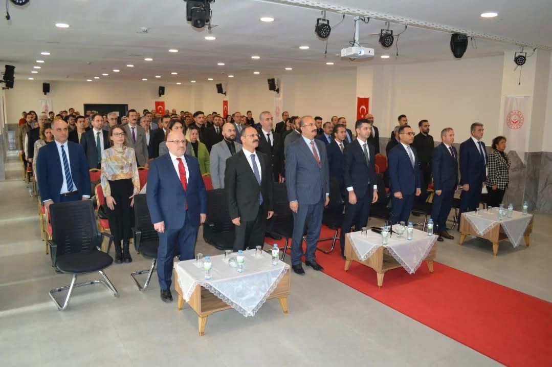 İdari ve Mali Hizmetler İş ve İşlemlerine İlişkin Hizmetiçi Eğitim Programı Düzenlendi. - fotoğraf 2