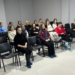 Üniversite Öğrencilerine Yönelik “Türkiye Bağımlılıklar ile Mücadele”  Eğitimi Programları Tamamlandı - fotoğraf 2