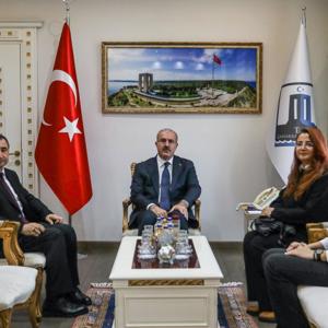 Şehitlerimizin Değerli Aileleri Valimiz Sayın Doç. Dr. Ömer TORAMAN’ı Ziyaret Etti - fotoğraf 1