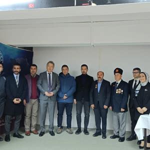 Sosyal Hizmet Merkezlerimiz Tarafından İlçelerimizdeki Kahraman Gazilerimiz ve Kıymetli Şehit Yakınlarımız Yarınımızın Teminatı Çocuklarımız ve Gençlerimizle Buluşmaya Devam Ediyor. - fotoğraf 4
