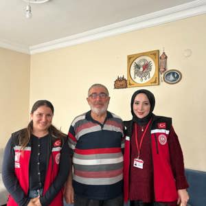 İl Müdürlüğümüze bağlı Sosyal Hizmet Merkezlerimiz tarafından İl genelinde kıymetli Şehit Yakınlarımızı ve Kahraman Gazilerimizi ziyaretlere devam ediyoruz. - fotoğraf 5