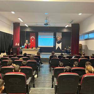 İl Müdürlüğümüze Bağlı Sosyal Hizmet Merkezlerimiz Tarafından İlimiz Genelindeki Okullarda Düzenlediğimiz Eğitimlerimiz Düzenli Olarak Devam Ediyor. - fotoğraf 11