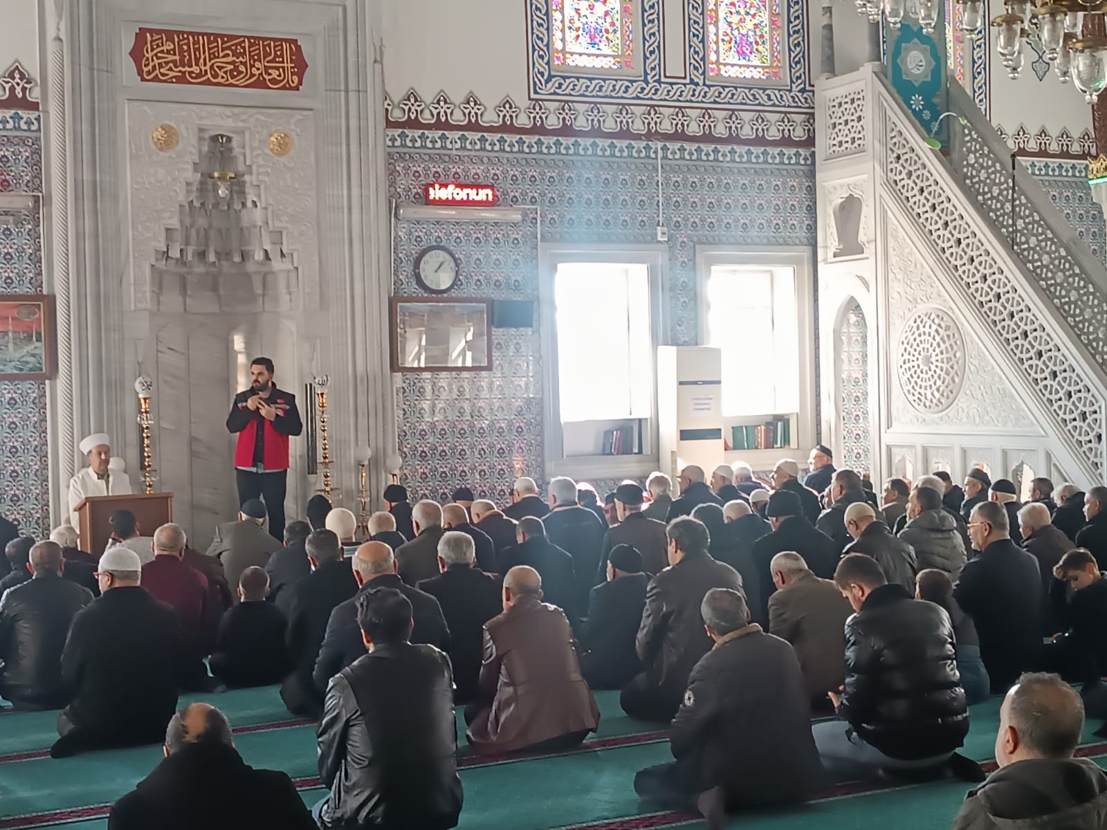 İl Müdürlüğümüze bağlı Sosyal Hizmet Merkezlerimiz tarafından ilimiz genelindeki camilerde cuma namazı öncesi koruyucu ve önceliyici hizmetlerimiz kapsamında seminerlerimiz devam ediyor.