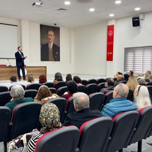 “Türkiye’de Koruyucu Aile Sisteminin Güçlendirilmesi” Projesi Kapsamında Toplantı Düzenlendi - fotoğraf 5