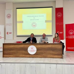 Türkiye Yüzyılı Aile Söyleşileri Kapsamında “Engelli Hakları ve Erişilebilirlik” Söyleşisi Düzenlendi - fotoğraf 8
