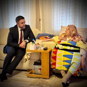 İl Müdürümüz Sn. Ömer TURAN, Şehit Yakınlarımızı ve Gazilerimizi düzenli olarak hanelerinde ziyaret etmeye devam etmektedir.  - fotoğraf 1