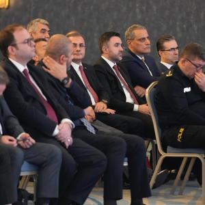 Valimiz Sn. Davut GÜL Başkanlığında düzenlenen 2024 Yılı IV. Dönem İl Koordinasyon Kurulu Toplantısına İl Müdürümüz Sn. Ömer TURAN katılım sağlamıştır. - fotoğraf 1
