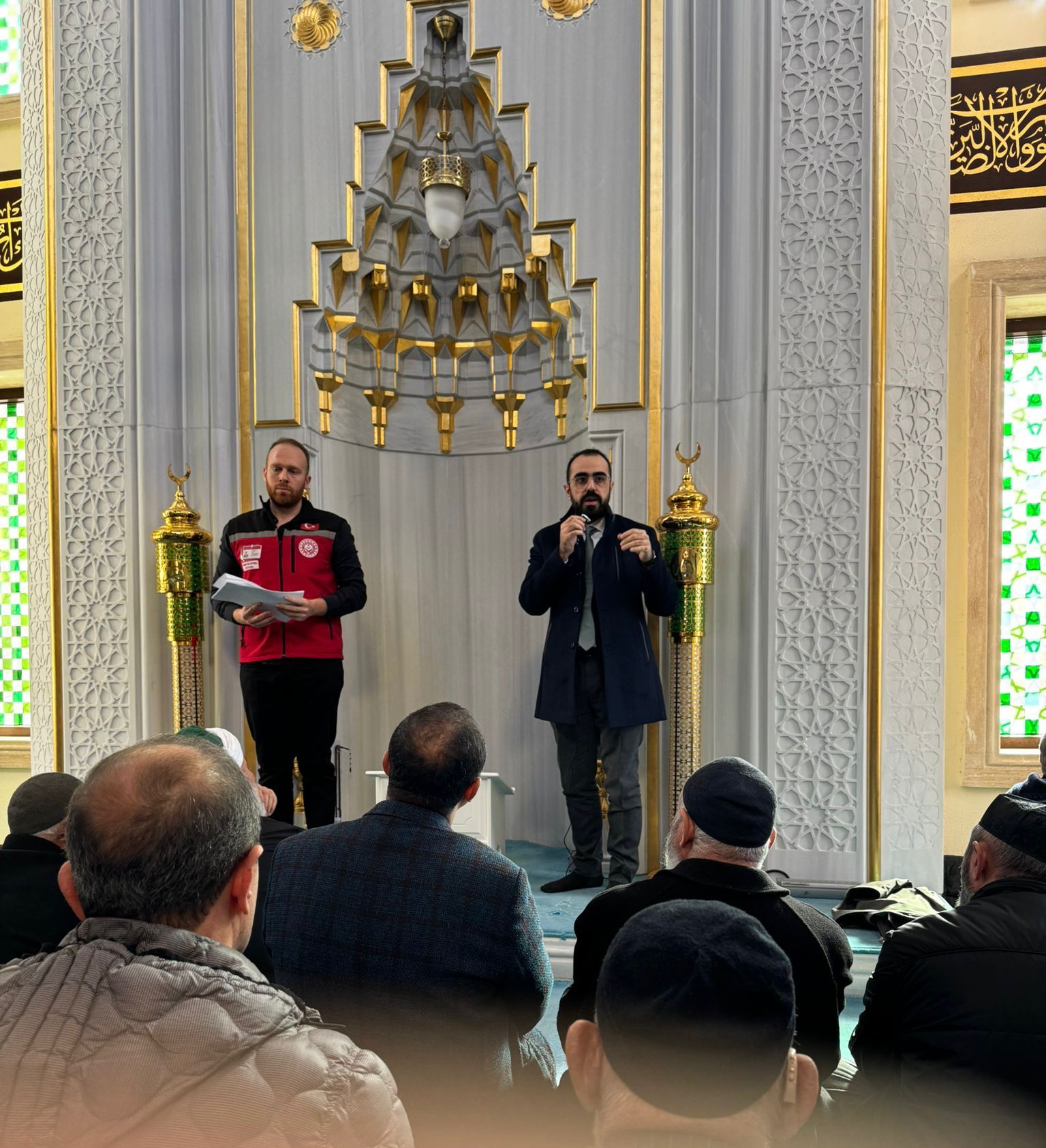 Sosyal Hizmet Merkezlerimiz tarafından ilimiz genelindeki camilerde cuma namazı öncesi koruyucu ve önceliyici hizmetlerimiz kapsamında farkındalık eğitimlerimiz devam ediyor.