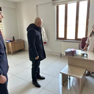 İl Müdürümüz Abdulbari Aksoy, İl Müdürlüğümüze bağlı Karlıova Sosyal Hizmet Merkezini ziyaret etti. - fotoğraf 2