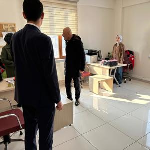 İl Müdürümüz Abdulbari Aksoy, İl Müdürlüğümüze bağlı Karlıova Sosyal Hizmet Merkezini ziyaret etti. - fotoğraf 4