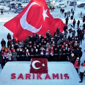 Sarıkamış'ta kahraman Şehit ve Gazilerimizin çocukları Sayın Bakanımızla Buluştu - fotoğraf 1