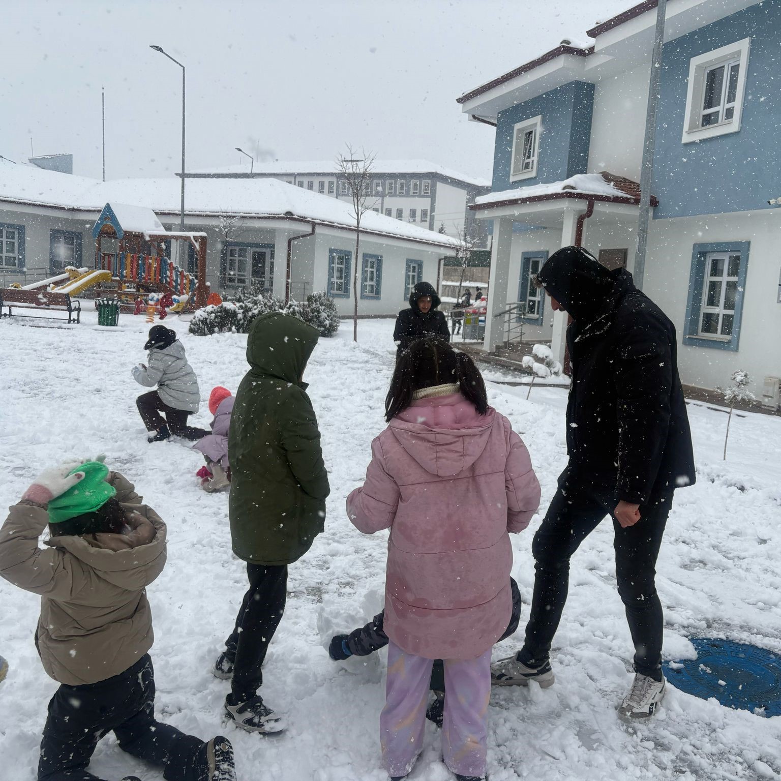 ❄️Bugün Kurumlarımızda Kartopu Savaşı Günüydü! - fotoğraf 2