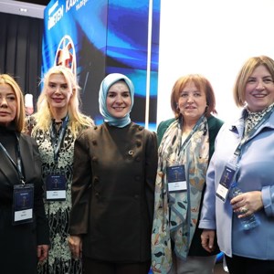 Bakanımız Göktaş, "Halkbank Üreten Kadınlar Yarışması Ödül Töreni"nde konuştu: - fotoğraf 3