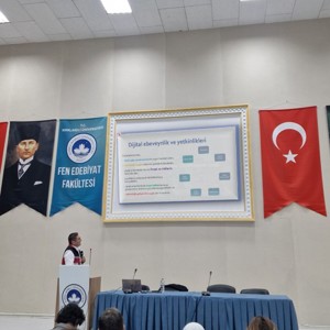 Kırklareli Üniversitesi Öğrencilerine Yönelik "Sosyal Medya, Dijital Oyunlar ve Bilişim Araçları" Eğitimi Düzenlendi. - fotoğraf 2