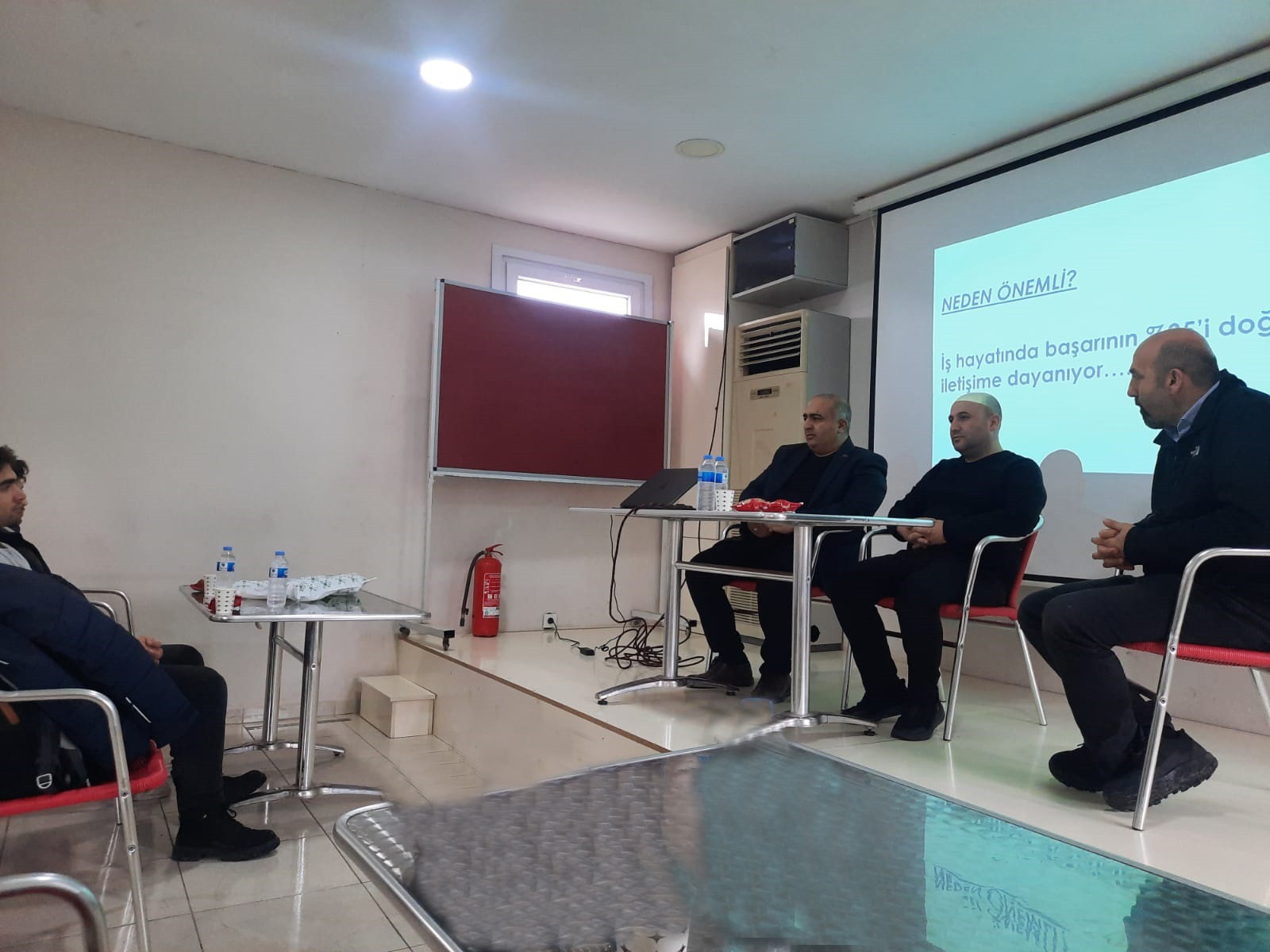 İl Müdürlüğü Bakım Sonrası Rehberlik ve İzleme Birimi tarafından, istihdam hakkından yararlanarak işe yeni başlayan personele yönelik "İşe Uyum Semineri" düzenlendi.