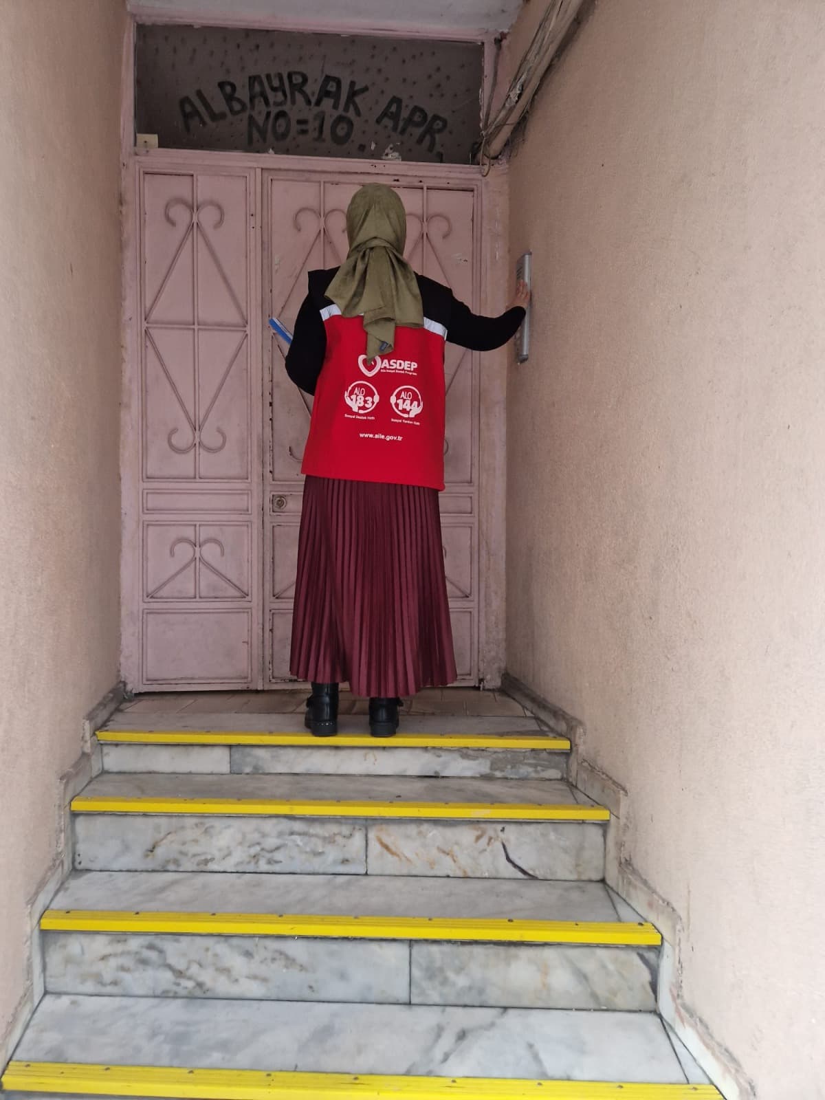 İl Müdürlüğümüze bağlı Sosyal Hizmet Merkezlerimiz tarafından İl genelinde Aile Sosyal Destek Programı (ASDEP) kapsamında ziyaretlerimiz devam ediyor. 