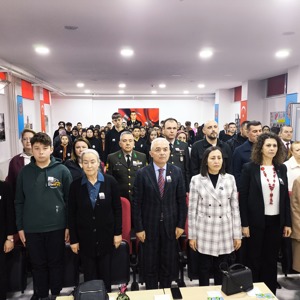 Şehit Göktan Özüpek Mesleki ve Teknik Anadolu Lisesinde "Vatan ve Kahramanlık Buluşması" Gerçekleştirildi. - fotoğraf 4