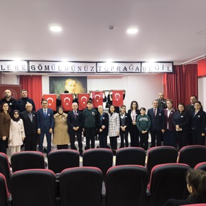 Şehit Göktan Özüpek Mesleki ve Teknik Anadolu Lisesinde "Vatan ve Kahramanlık Buluşması" Gerçekleştirildi. - fotoğraf 5