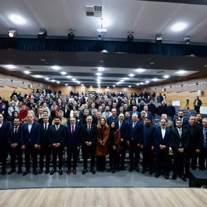 “Ekran Değil Ailendir Sana Yakın Olan!” 📢 Dijital bağımlılıkla mücadele başlıyor! - fotoğraf 4