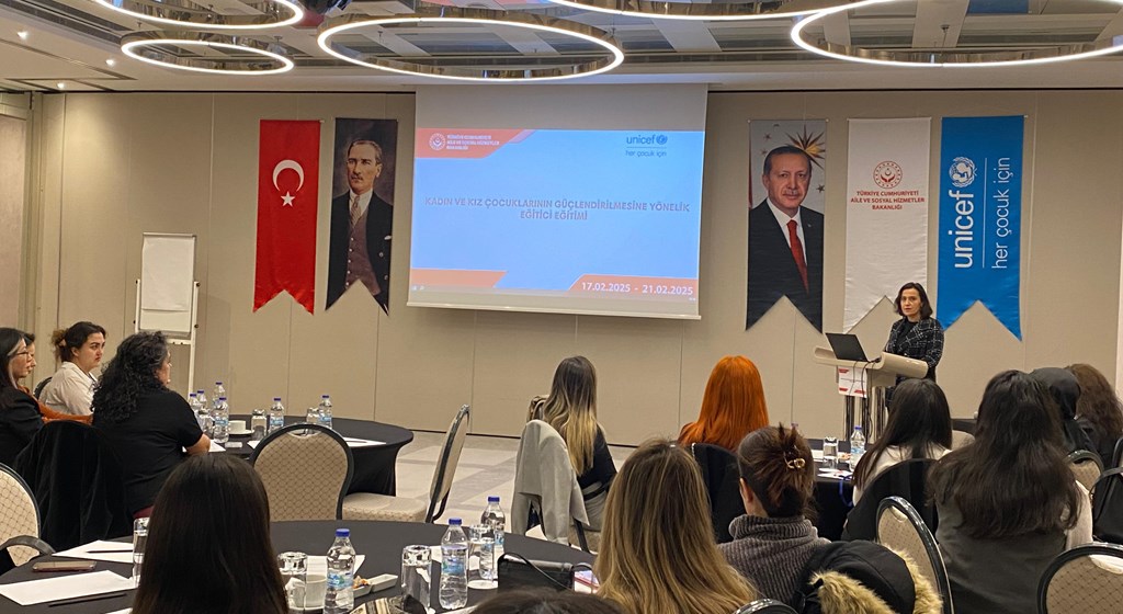 Kadın ve Kız Çocuklarına Yönelik Eğitici Eğitimi Düzenlendi