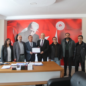 Hakkari Çevre, Şehircilik ve İklim Değişikliği İl Müdürlüğü’ne “Erişilebilirlik Belgesi” Verildi - fotoğraf 1