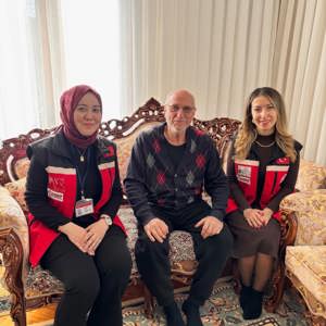 İl Müdürlüğümüze bağlı Sosyal Hizmet Merkezlerimiz tarafından İl genelinde kıymetli Şehit Yakınlarımız ve Kahraman Gazilerimizi ziyaretlere devam ediyoruz.  - fotoğraf 2