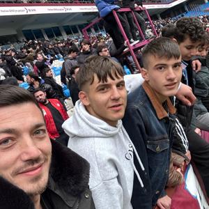 Futbolun Buluşturduğu Gönüller: Trabzon U19 - Atalanta Maçı ve Değerli Bir Gün! - fotoğraf 1