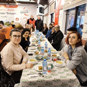 2025 Aile Yılı Kapsamında Koruma ve Bakım Altında Bulunan Çocuklarımız İle Birlikte İftar Yaptık. - fotoğraf 2