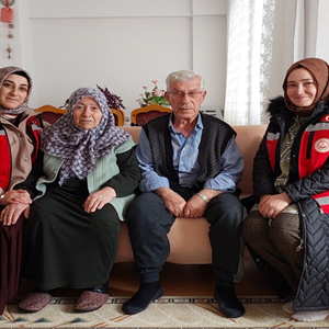 Evlilikte Uzun Yıllarını Tamamlayan Ailelerimize Ziyaretimiz - fotoğraf 4